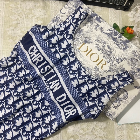 ❤️🔥❤️🔥Women's Dior bikini👙 Size m - Picture 2 of 6